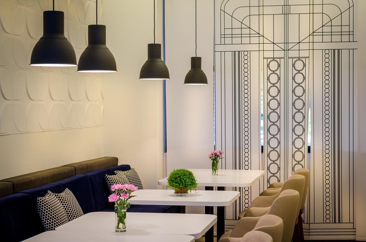 Hotel Passport Belgrado Buitenkant foto